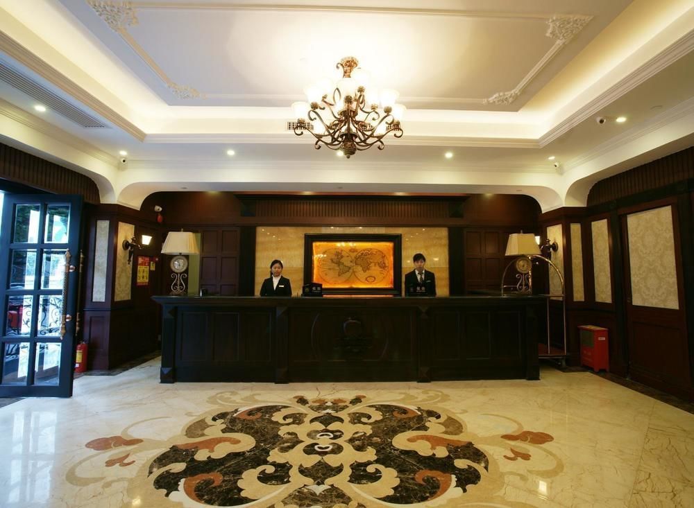 Big Apple Hotel Shantou Exterior photo